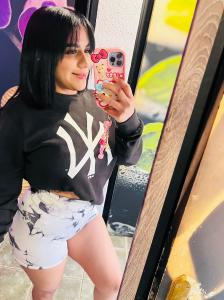 611374458: Chica busca chico en Málaga