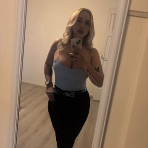 642347377: Chica busca chico en Lugo