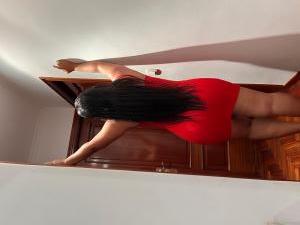 624541951: Chica busca chico en Madrid