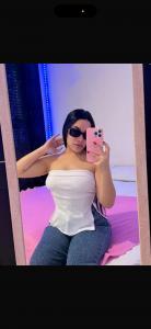677313954: Chica busca chico en Barcelona