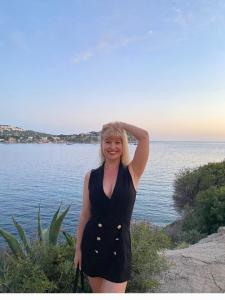 611295342: Chica busca chico en Alicante