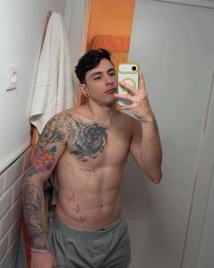 674427379: Chico busca chica en Madrid