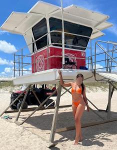 695330807: Chica busca chico en Asturias