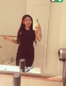 617553089: Chica busca chico en Sevilla