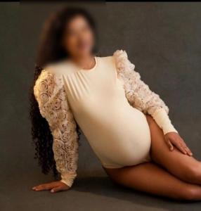 613536441: Chica busca chico en Madrid