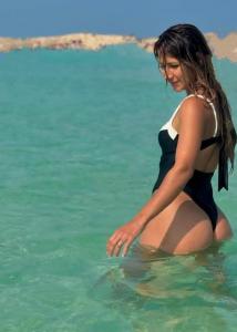 613665201: Chica busca chico en Ibiza