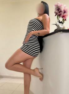669022765: Chica busca chico en Barcelona