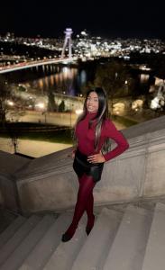 632377907: Chica busca chico en Madrid