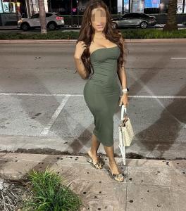614796445: Chica busca chico en Málaga