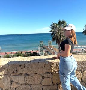 603302160: Chica busca chico en Badajoz