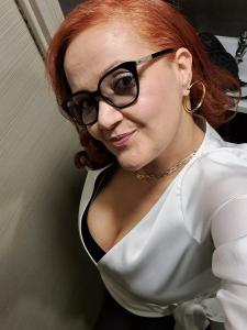 614687181: Chica busca chico en Álava