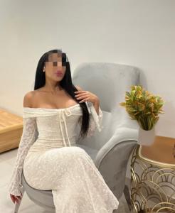 615597124: Chica busca chico en Pontevedra