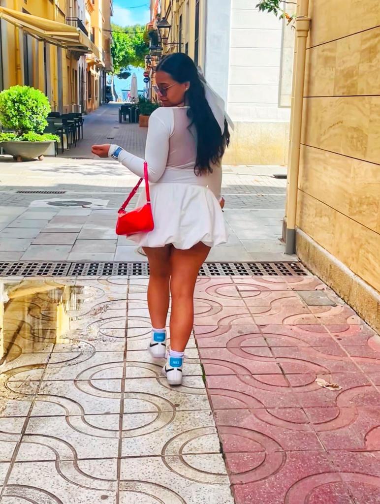 Chica busca chico en Sevilla: 