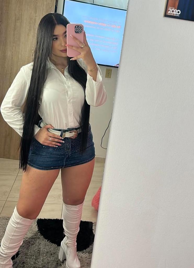 Chica busca chico en Tenerife: 