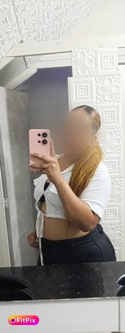Chica busca chico en Valencia: Chica busca chico