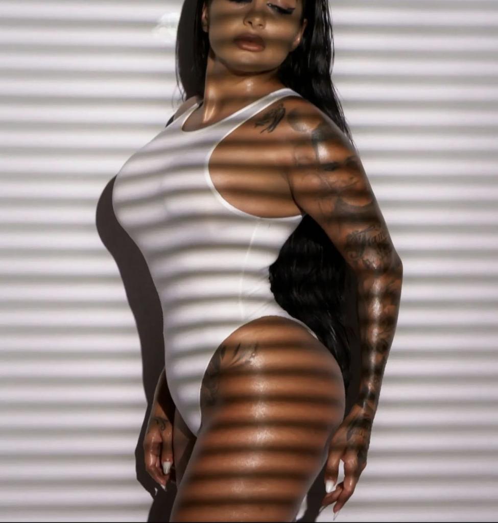 677321219: Chica busca chico en Málaga