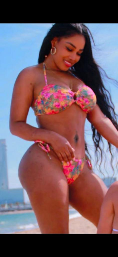 Chica busca chico en Barcelona: 