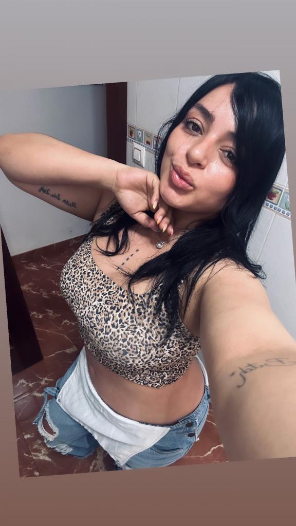 Chica busca chico en Cádiz: 