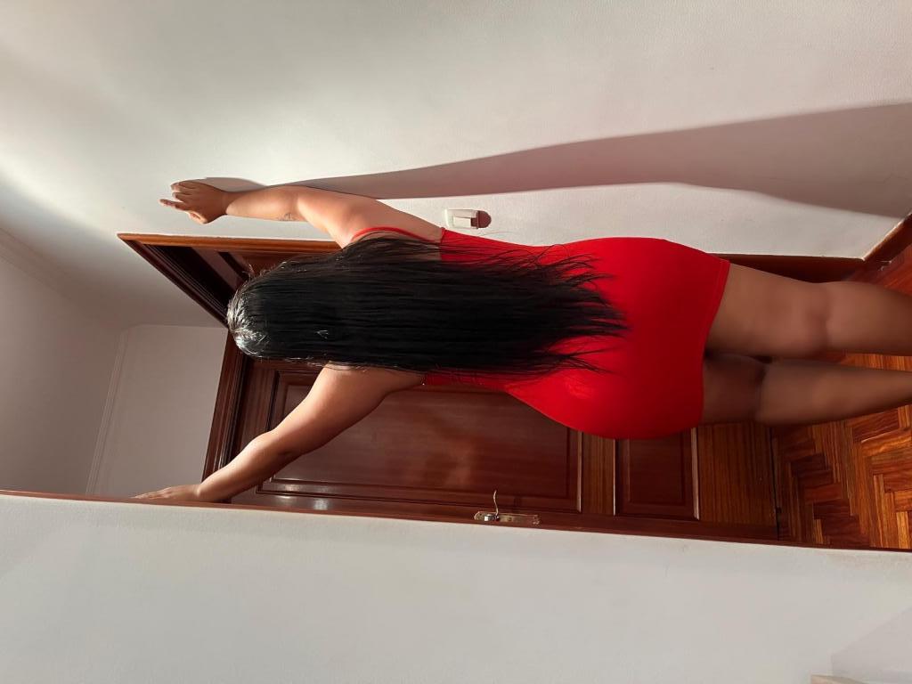 624541951: Chica busca chico en Madrid