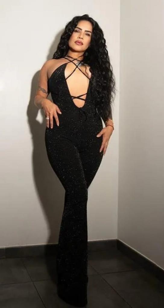 Chica busca chico en Valencia: Chica busca chico