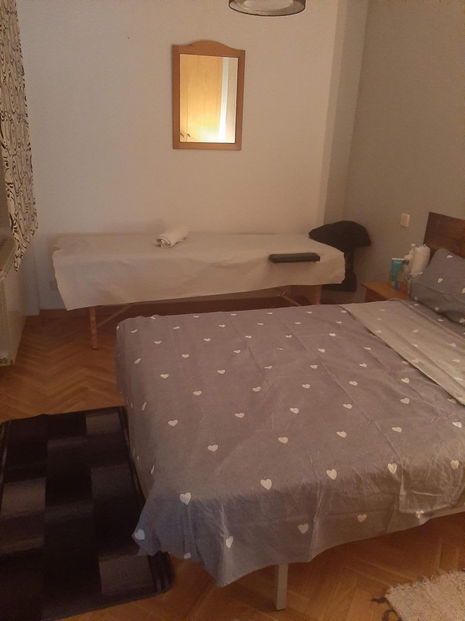 614510832: Chica busca chico en Segovia