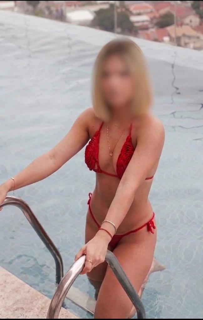 Chica busca chico en Sevilla: 