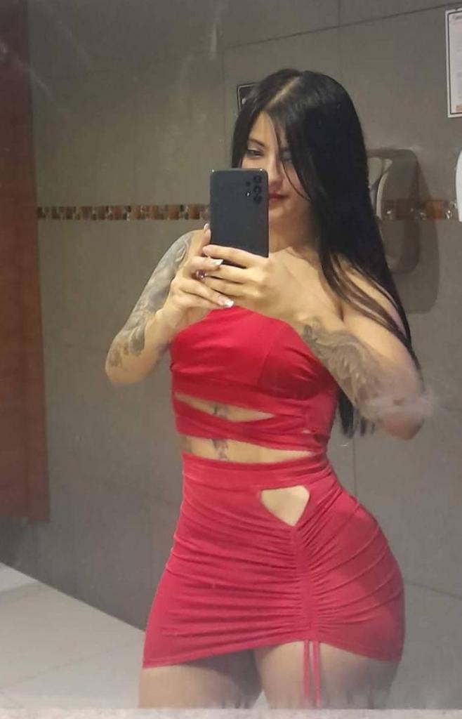624856411: Chica busca chico en Ibiza