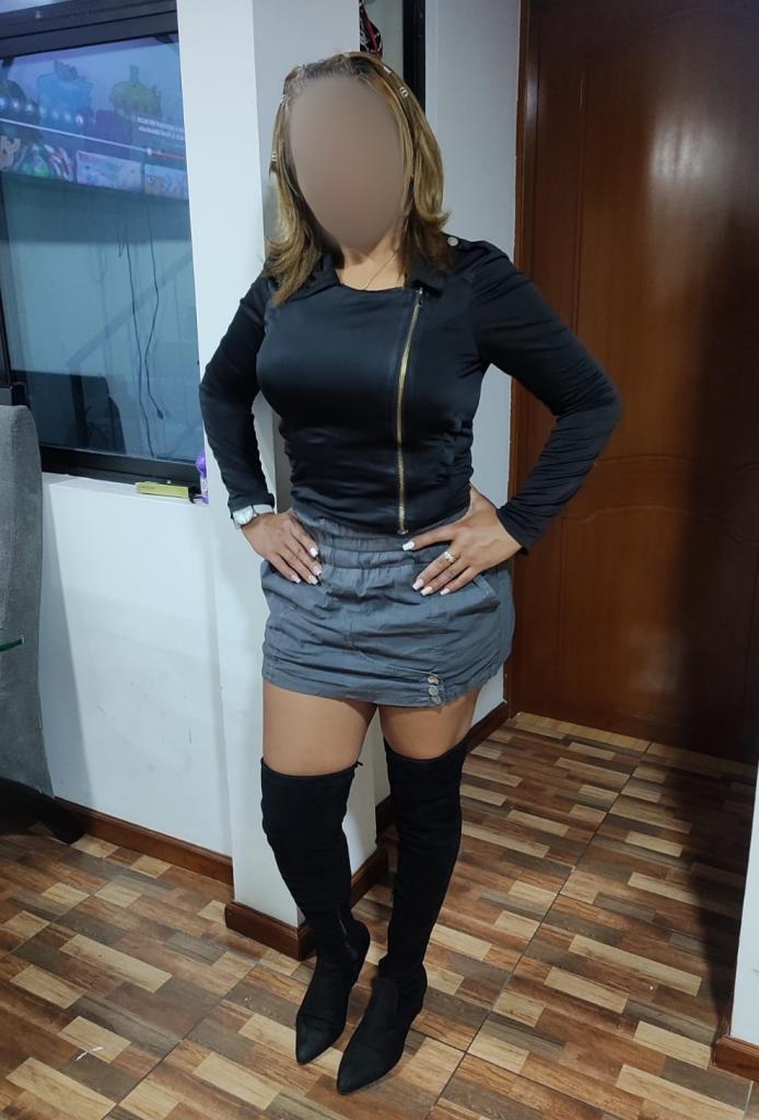 643759513: Chica busca chico en Lugo