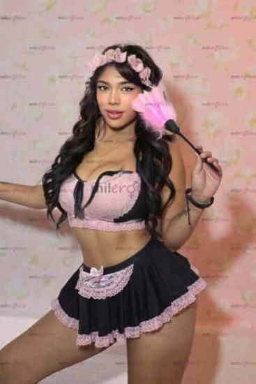 647163074: Chica busca chico en Málaga