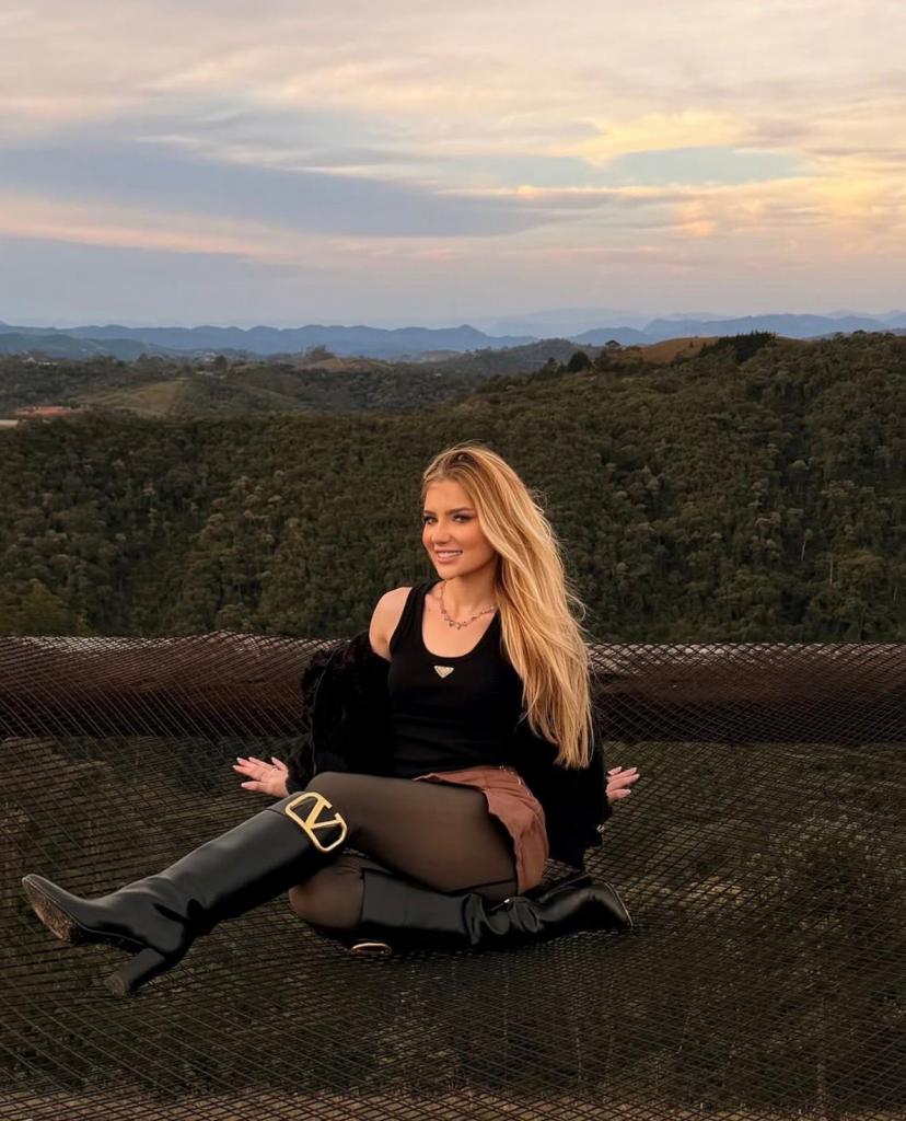 652481943: Chica busca chico en Vizcaya