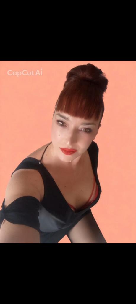 Chica busca chico en Sevilla: 