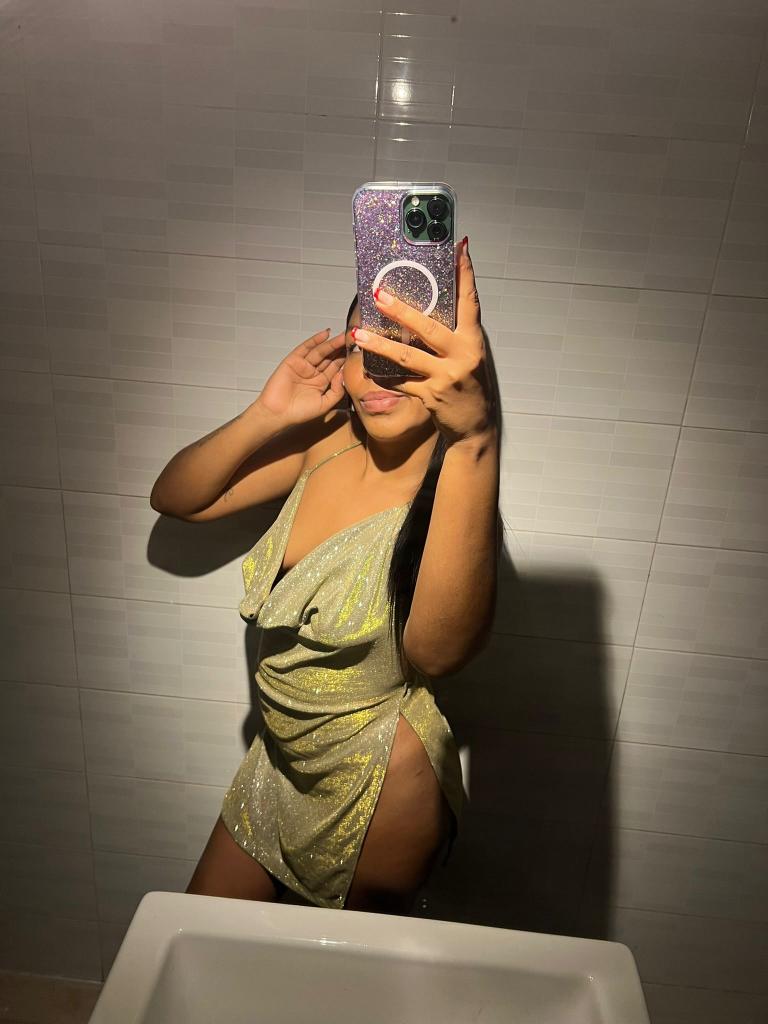 Chica busca chico en Barcelona: 