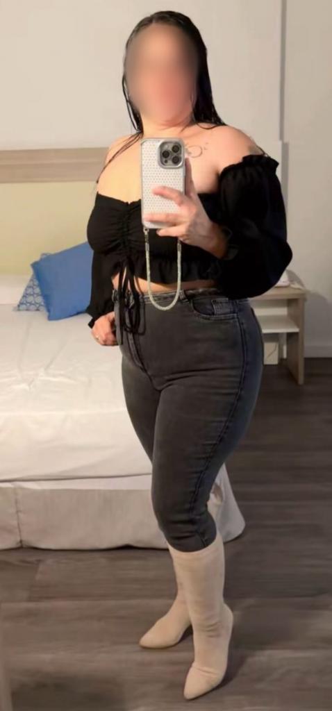 Chica busca chico en Murcia: 