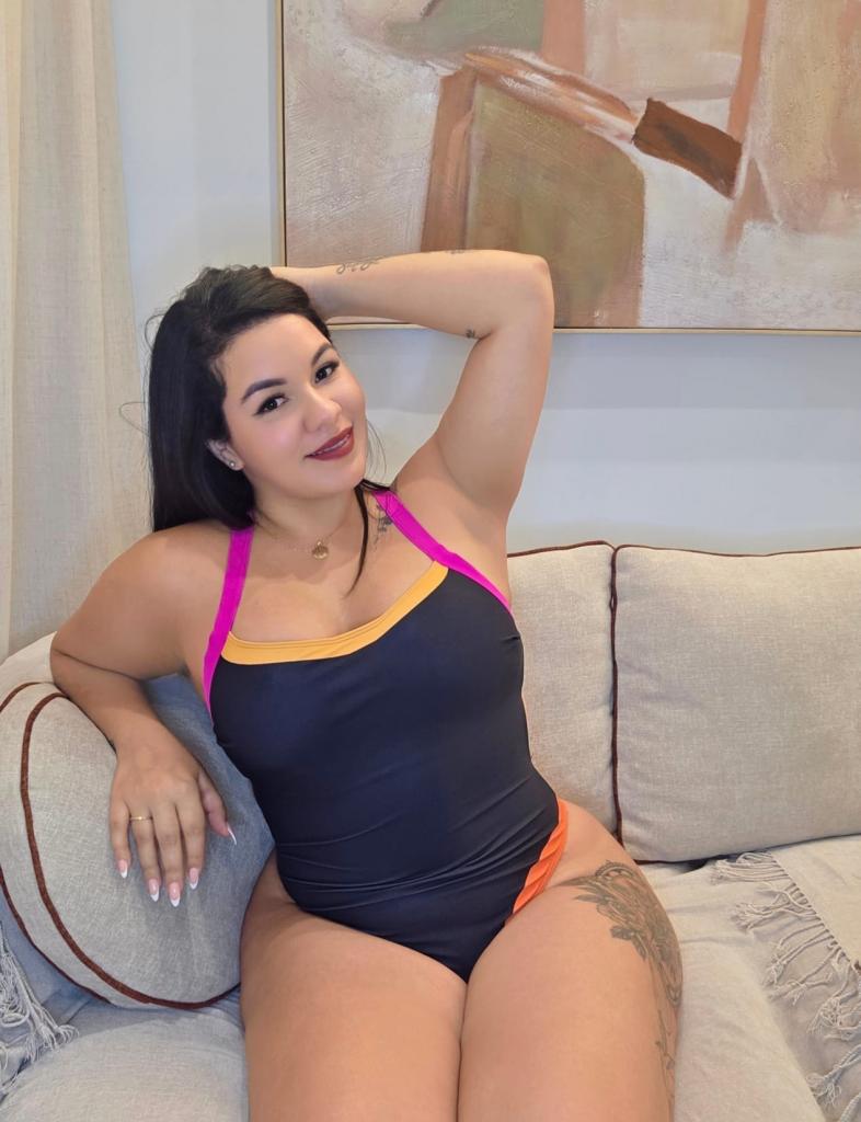 Chica busca chico en Almería: 