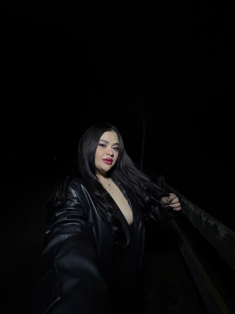 Chica busca chico en Lérida: 