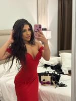612207455: Chica busca chico en Ibiza