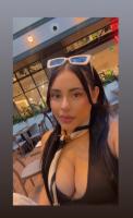 698912876: Chica busca chico en Barcelona