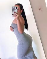 677313954: Chica busca chico en Barcelona