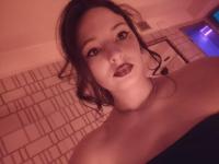 607514896: Chica busca chico en Barcelona