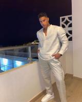 600275601: Chico busca chica en Pontevedra