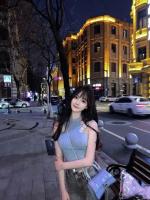 745093697: Chica busca chico en Madrid