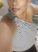 631690764: Chica busca chico en Pontevedra