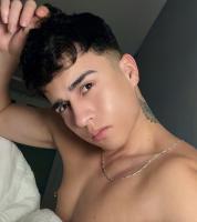 637816351: Chico busca chica en Madrid