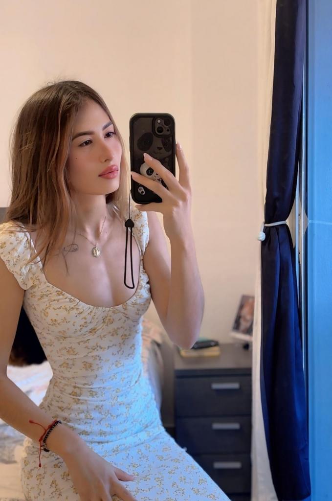 Chica busca chico en Granada: 