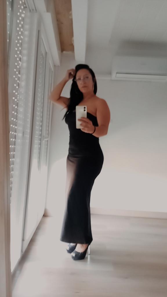 Chica busca chico en Murcia: 