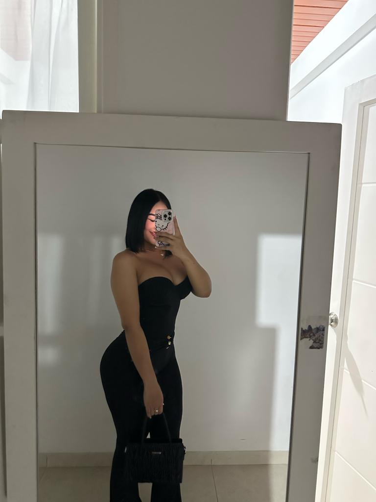 613153763: Chica busca chico en Málaga