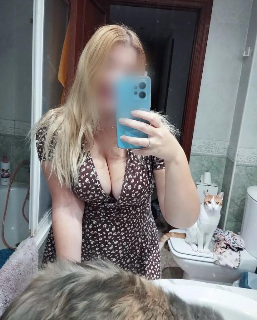 Chica busca chico en La Coruña: 