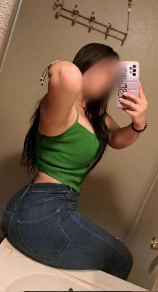 742092812: Chica busca chico en Segovia