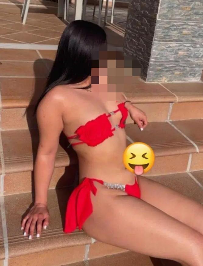 Chica busca chico en Cádiz: 