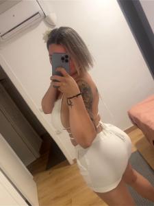 Chica busca chico en Barcelona: 